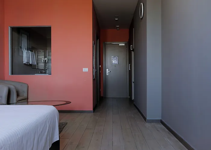 Queen Hotel