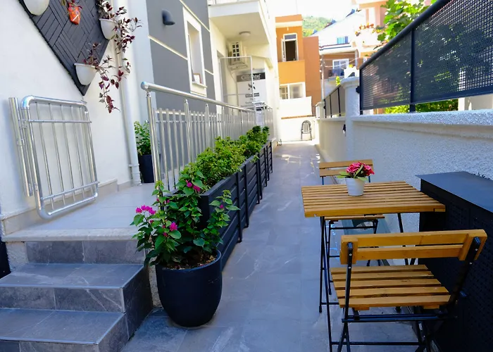 Ozgur City Residence