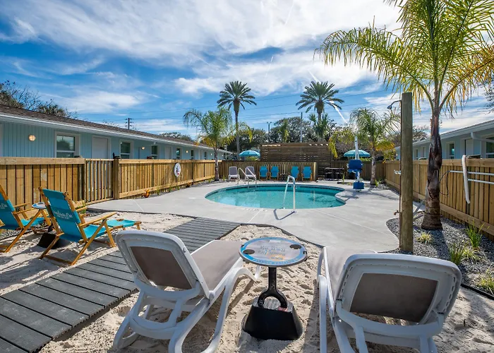 Hotel Palms