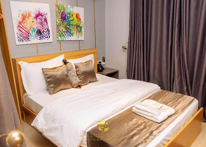 Golden Six Hotel And Restaurant