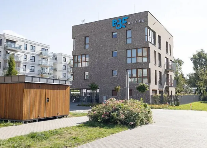 B85 Suites