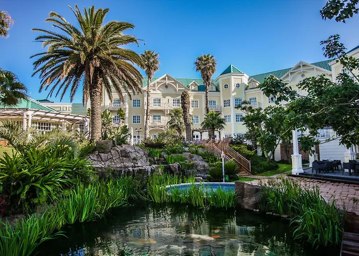 Hemingways Hotel