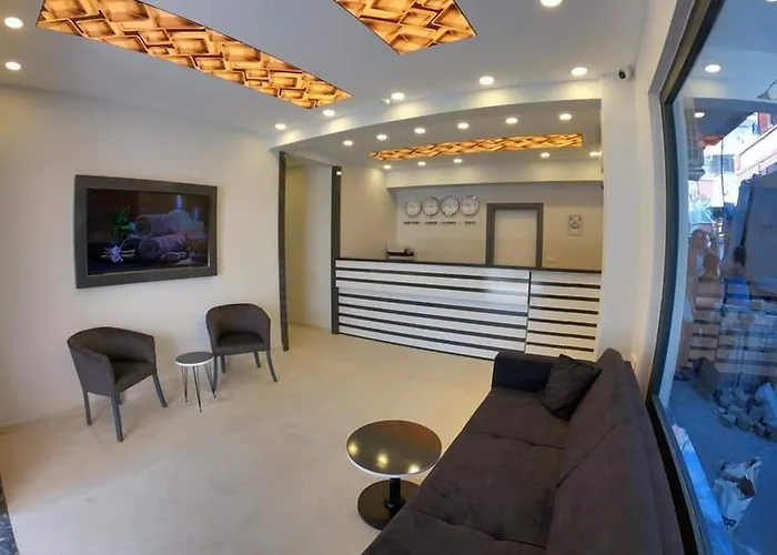 Extravagant Hotel Avsa