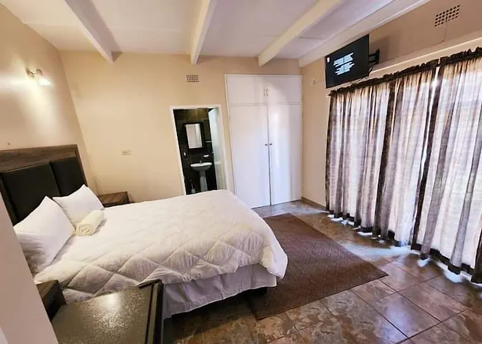 Wampex Guest House In Rustenburg