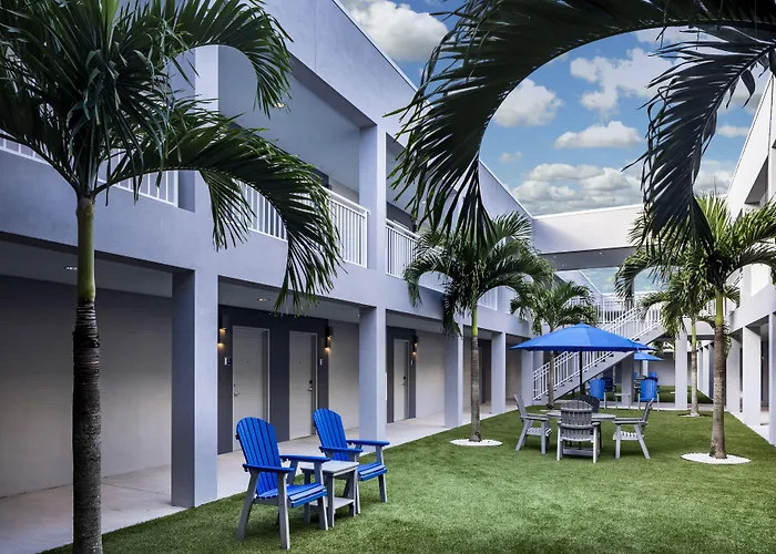 Star Suites - A Vero Beach Hotel