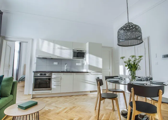 Lazenska N4 Residence