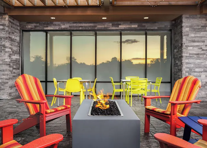 Home2 Suites By Hilton Boston Franklin