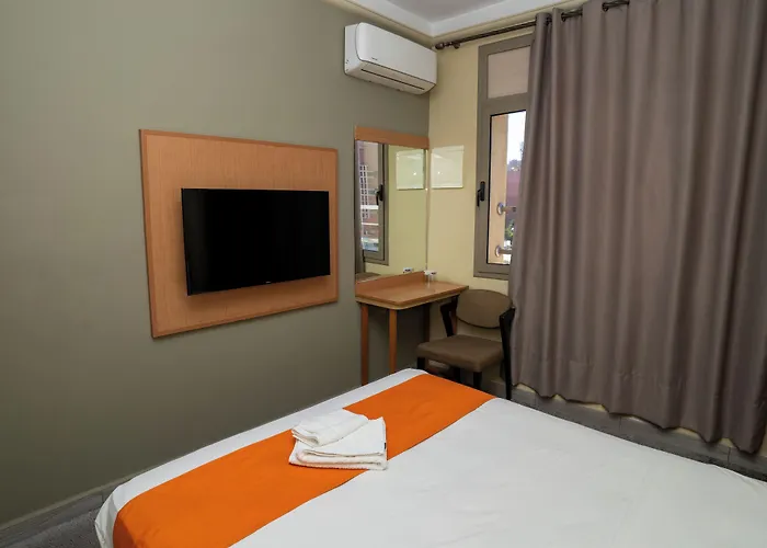 Hotel Golden Flora