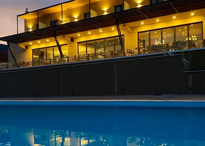 Akrothea Suites & Lounge