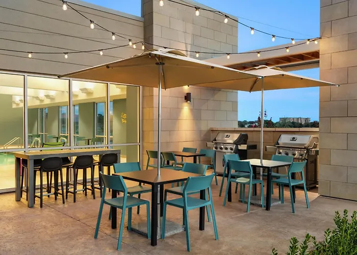 Home2 Suites By Hilton Denton