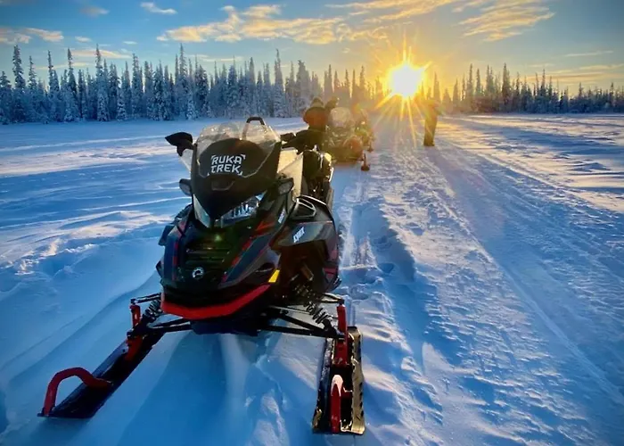 Ruka Trek Gasthaus & Hard Trek Cafe