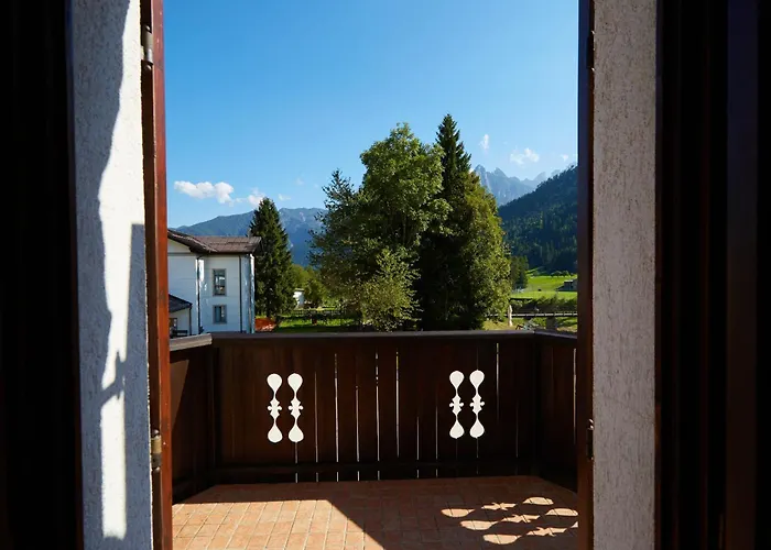 Villa Alpina Hotel