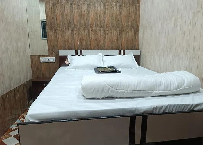 Hotel Bhagirath