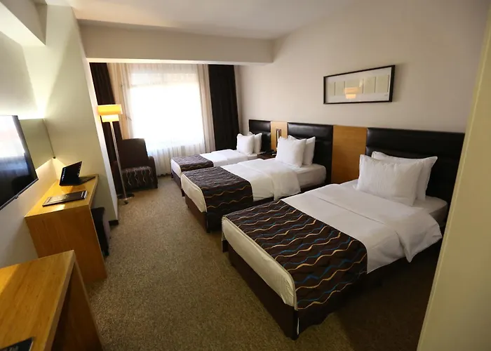 North Point Hotel