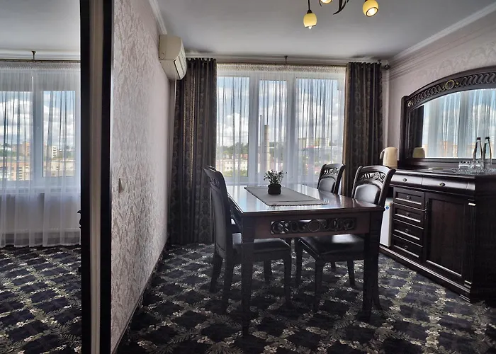 Hotel Mir