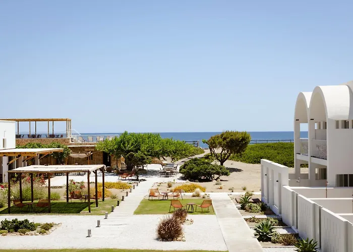 Alero Seaside Skyros Resort