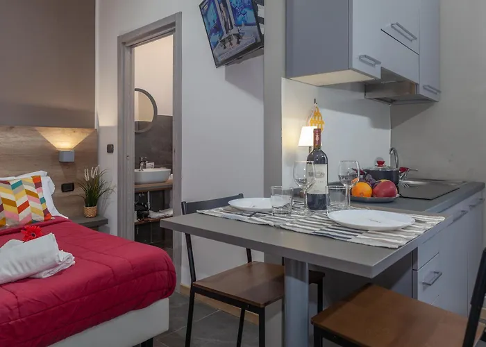 Hotel Apartments Crisvan