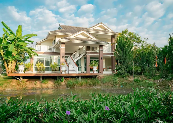 Farinda Resort&Pool Villa
