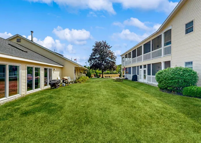 Wellington Manor 234