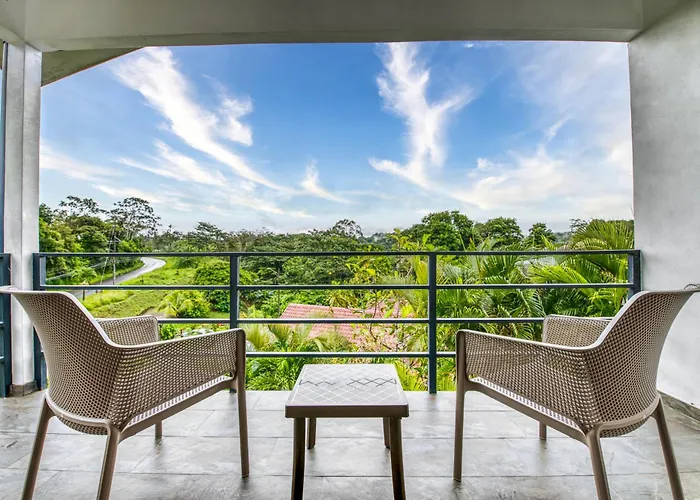 Blue Jungle Lodge