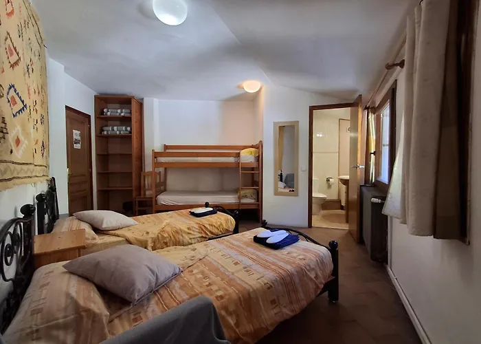 Mitja Pensió Hostal Pastuira Vallter 10