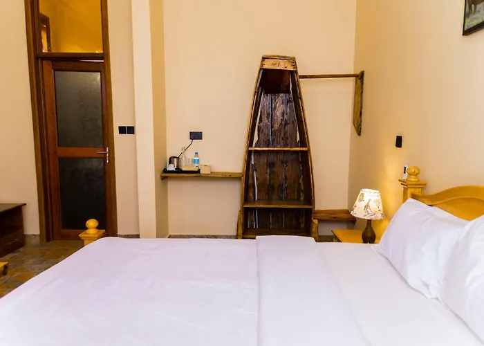 Lastanza Safari Lodge