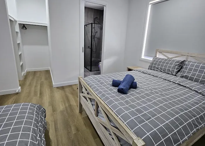 Maruve Guesthouse Plus- Modern Stay Near Melb Airport 12 Min