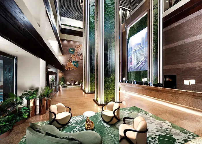 Regal Riverside Hotel