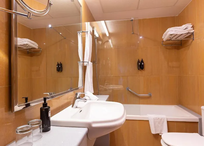 Invisa Hotel La Cala (Adults Only)