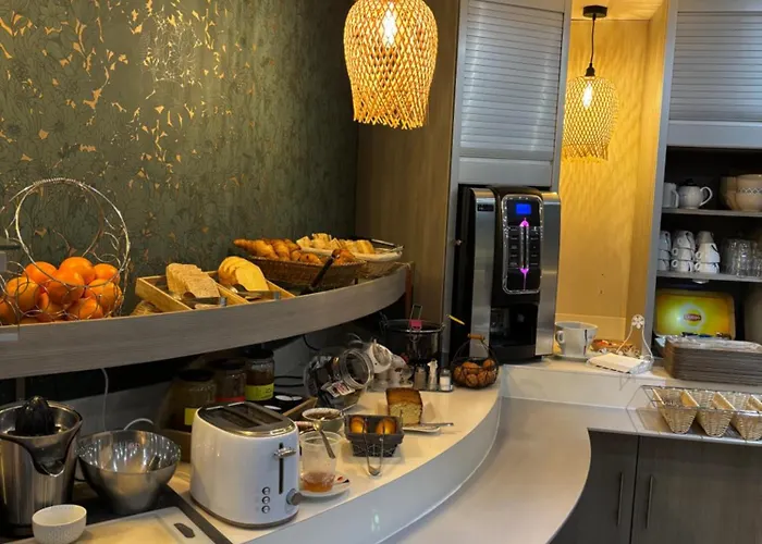 Hotel Le Pavillon De Saint-Lo