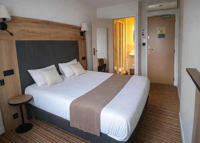 The Originals City, Hotel Napoleon, La Roche-Sur-Yon