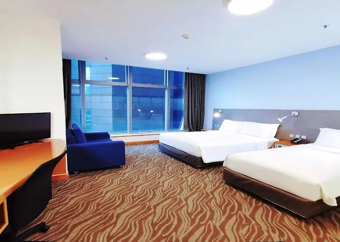 Holiday Inn Express Hong Kong Causeway Bay By Ihg