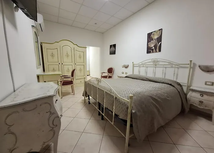 Hotel 4 Mori
