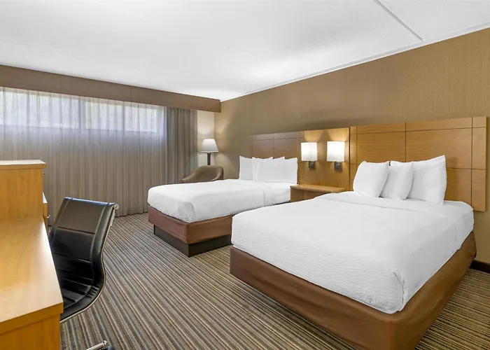 Best Western Royal Plaza Hotel And Trade Center