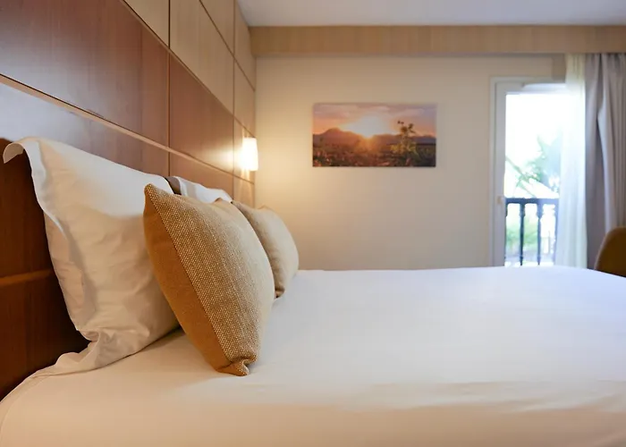 Hotel Le Kennedy, Clermont-Ferrand, The Originals Relais