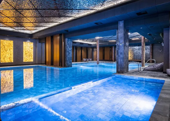Premier Luxury Mountain Resort