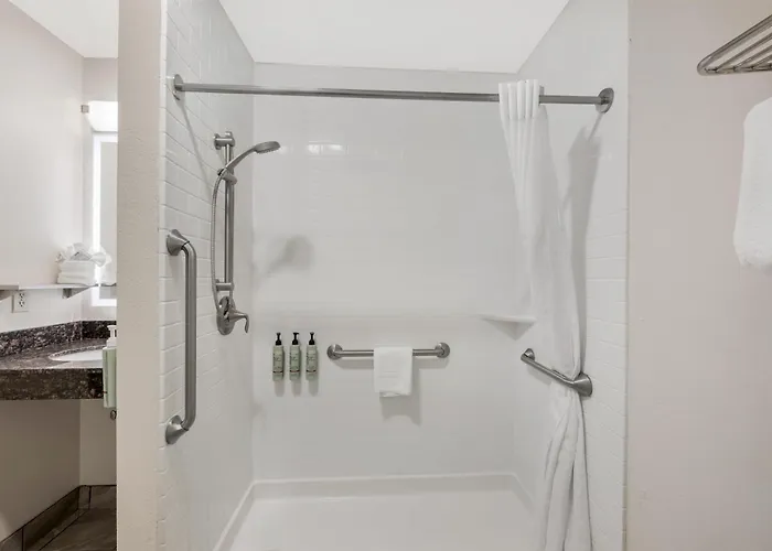 Best Western Airport Albuquerque Innsuites Hotel & Suites