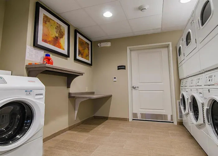 Townhome Inn & Suites By Ihg