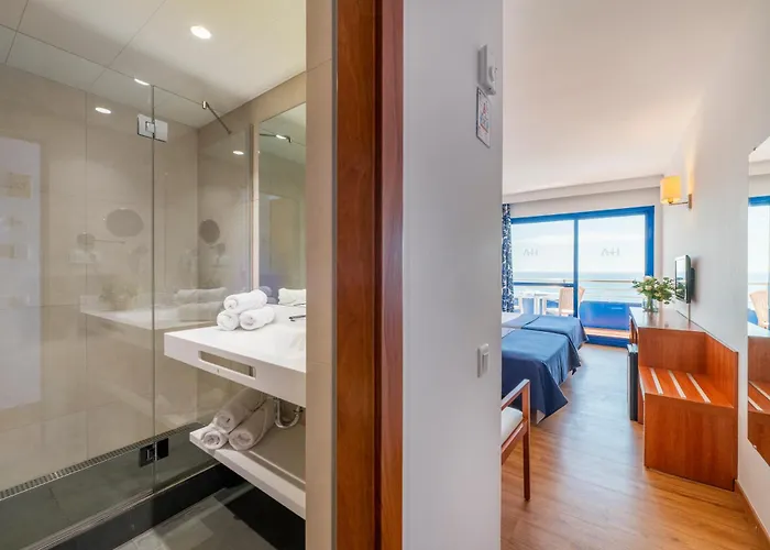 Hotel Tahiti Playa & Suites 4Sup