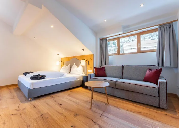 Adler Damuels Gasthof Hotel