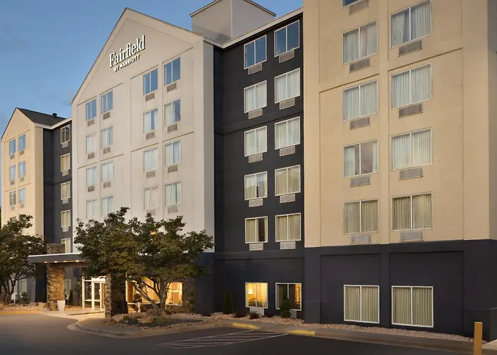 Fairfield Inn & Suites By Marriott Atlanta Vinings/Galleria
