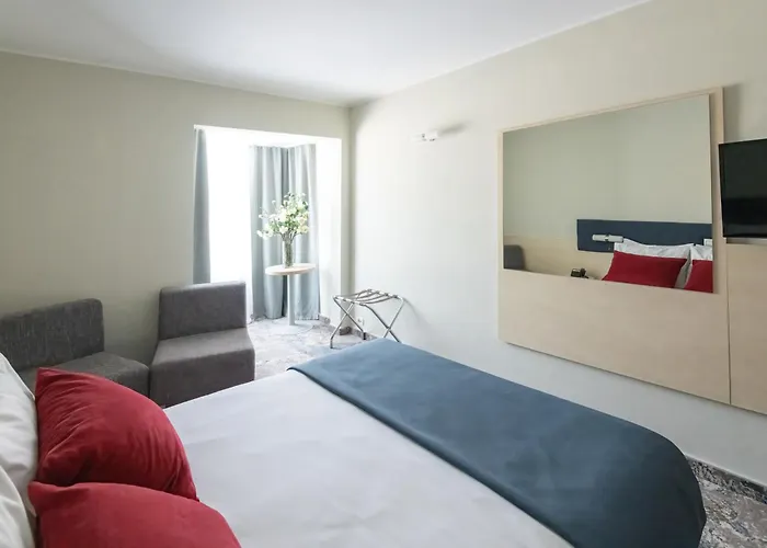 Zenith Hotel