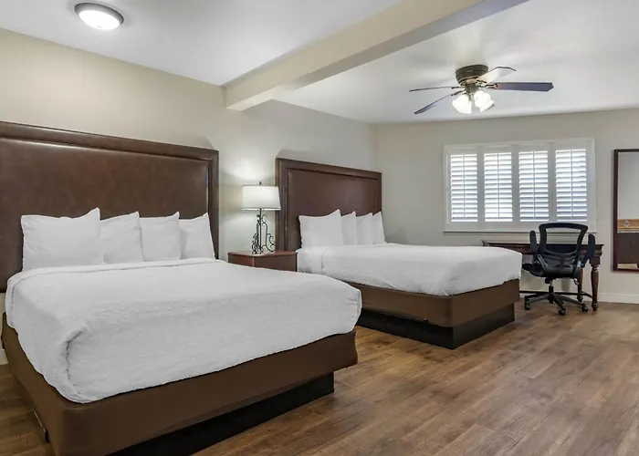 Best Western Rose Garden Inn