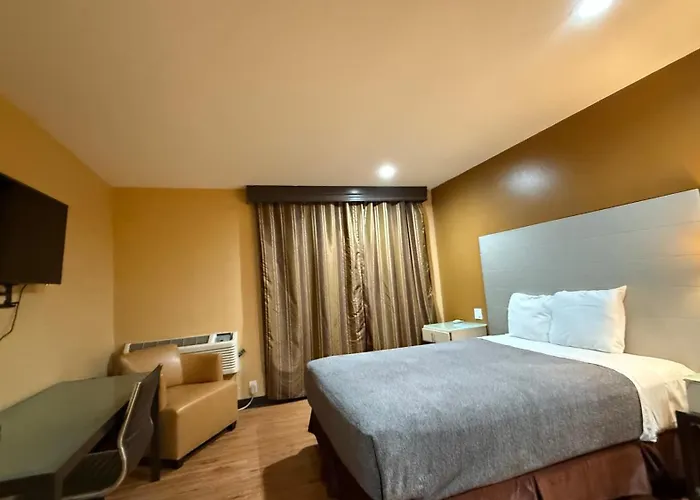 Redondo Beach Inn-Lax (Adults Only)