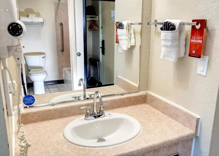 Americas Best Value Inn Lynnwood