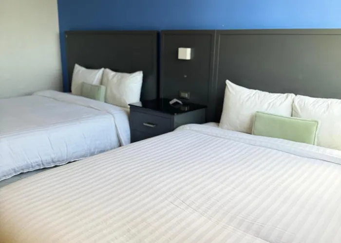 Hotel Corona Plaza