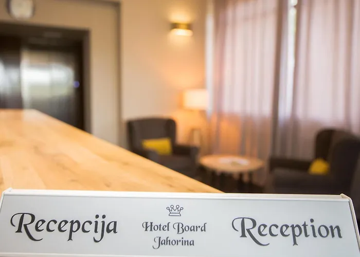 Hotel Board