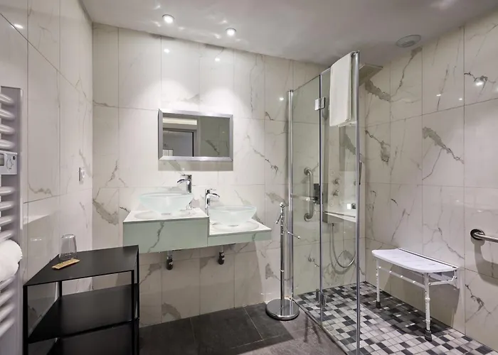 The Originals Boutique, Hotel De La Balance, Montbeliard