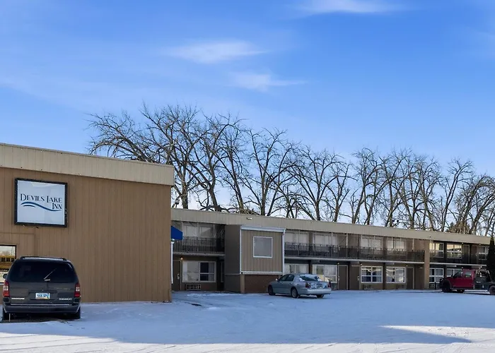 Devils Lake Inn By Oyo Near Devils Lake Regional Airport