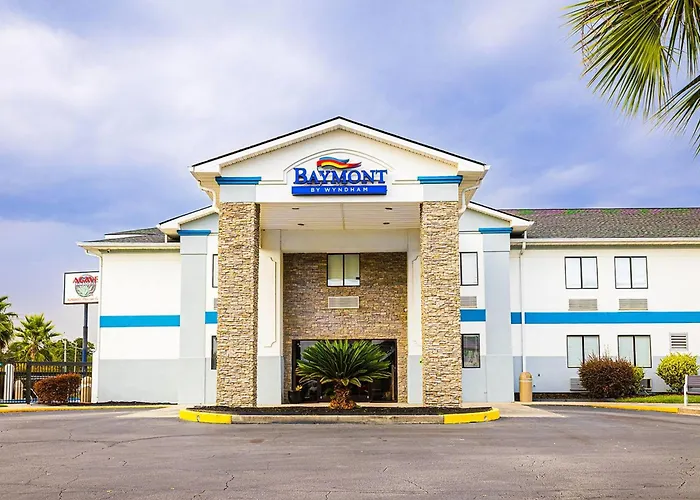 Baymont By Wyndham Port Wentworth